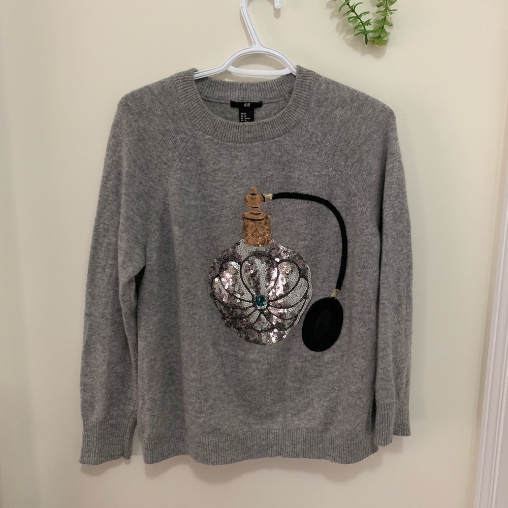 H&M Fun Fashion Grey Sweater